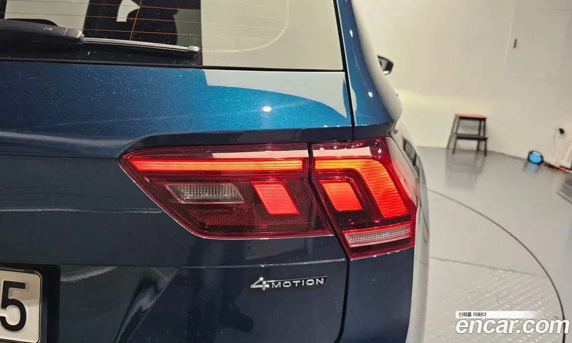 Volkswagen Tiguan 2021 2.0 автомат (гидро), фото 9