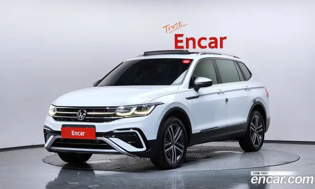 Volkswagen Tiguan, 2022, 42 680 км