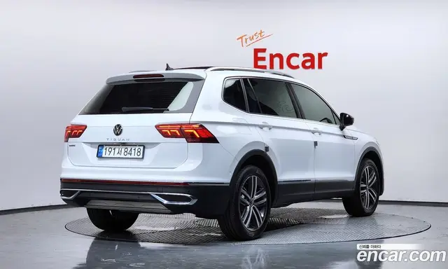 Volkswagen Tiguan 2022 2.0 автомат (гидро), миниатюра 2