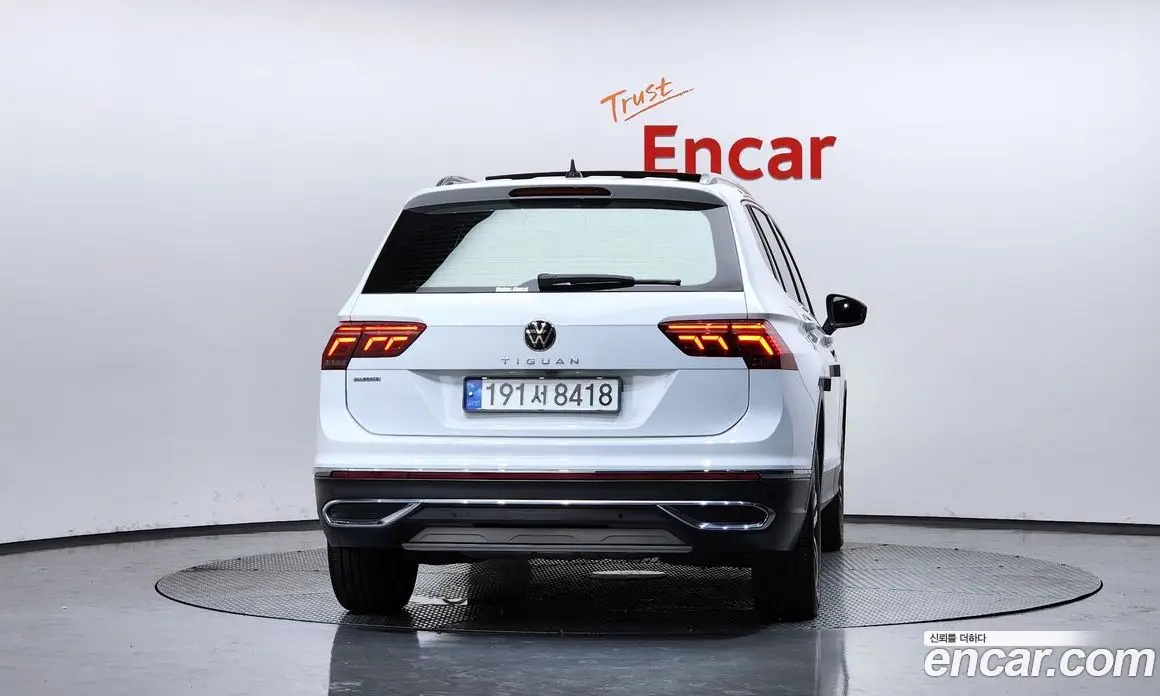 Volkswagen Tiguan 2022 2.0 автомат (гидро), фото 4