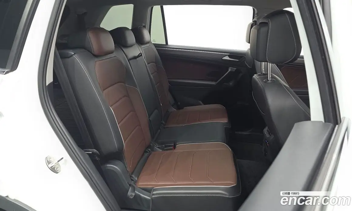 Volkswagen Tiguan 2024 2.0 автомат (гидро), фото 17