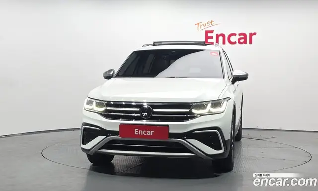 Volkswagen Tiguan 2024 2.0 автомат (гидро), миниатюра 3