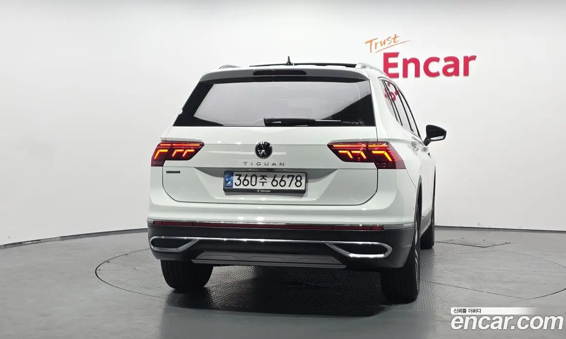 Volkswagen Tiguan 2024 2.0 автомат (гидро), фото 4