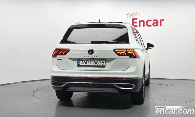 Volkswagen Tiguan 2024 2.0 автомат (гидро), миниатюра 4