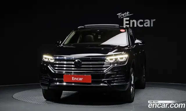 Volkswagen Touareg 2023 3.0 автомат (гидро), миниатюра 3 Volkswagen Touareg 2023 3.0 автомат (гидро), миниатюра 3