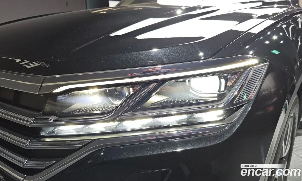 Volkswagen Touareg 2023 3.0 автомат (гидро), фото 8 Volkswagen Touareg 2023 3.0 автомат (гидро), фото 8