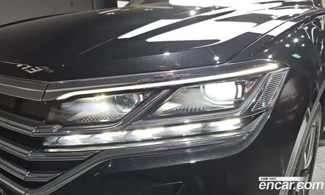 Volkswagen Touareg 2023 3.0 автомат (гидро), миниатюра 8 Volkswagen Touareg 2023 3.0 автомат (гидро), миниатюра 8