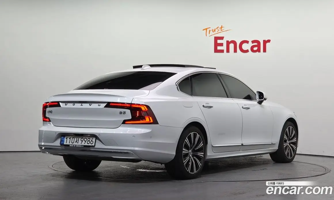 Volvo S90 2022 2.0 автомат (гидро), фото 2 Volvo S90 2022 2.0 автомат (гидро), фото 2