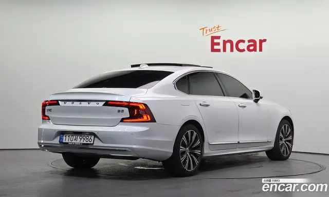 Volvo S90 2022 2.0 автомат (гидро), миниатюра 2 Volvo S90 2022 2.0 автомат (гидро), миниатюра 2