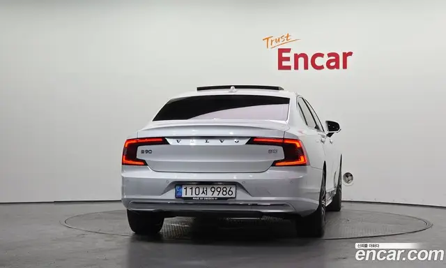 Volvo S90 2022 2.0 автомат (гидро), миниатюра 4 Volvo S90 2022 2.0 автомат (гидро), миниатюра 4