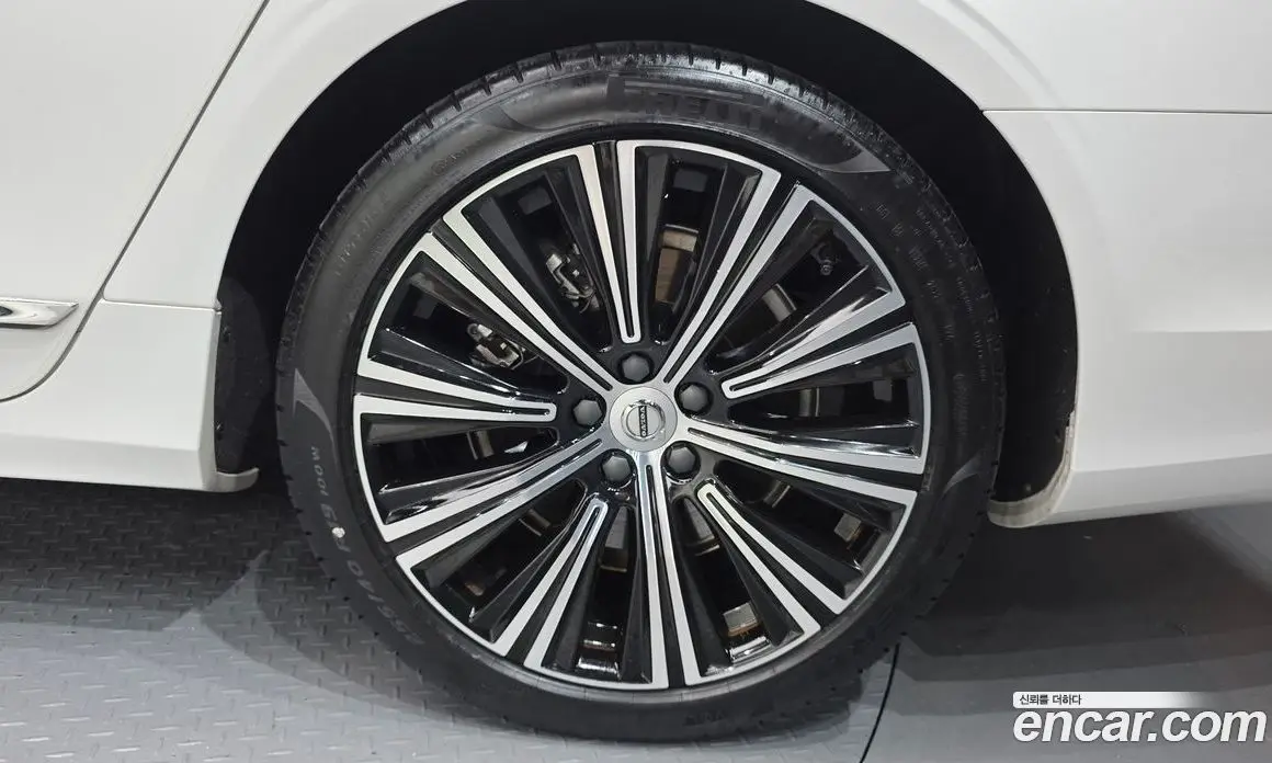 Volvo S90 2022 2.0 автомат (гидро), фото 7 Volvo S90 2022 2.0 автомат (гидро), фото 7