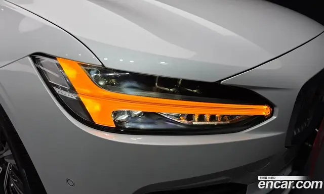 Volvo S90 2022 2.0 автомат (гидро), миниатюра 8 Volvo S90 2022 2.0 автомат (гидро), миниатюра 8