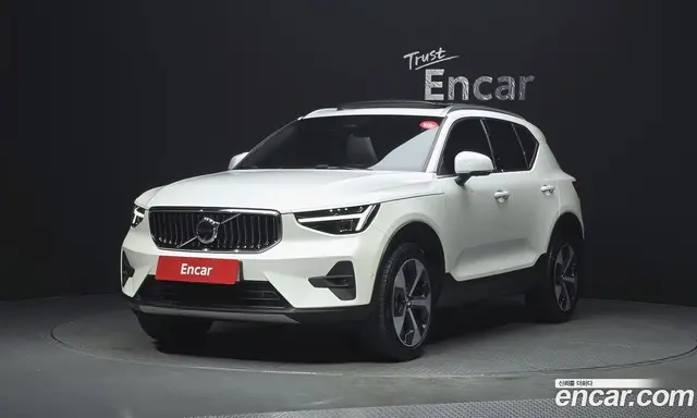Volvo XC40, 2023, 18 424 км