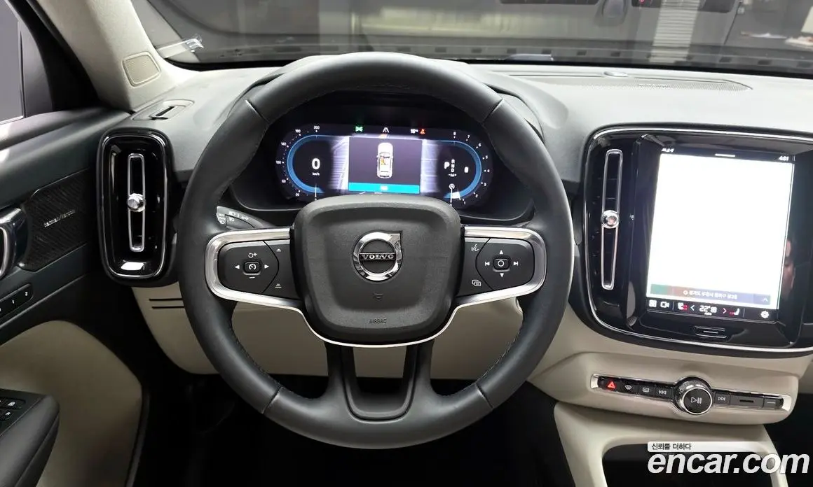 Volvo XC40 2023 2.0 автомат (гидро), фото 19 Volvo XC40 2023 2.0 автомат (гидро), фото 19