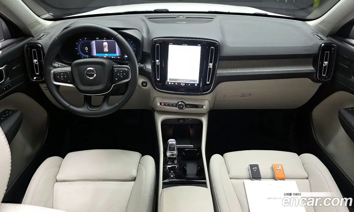 Volvo XC40 2023 2.0 автомат (гидро), фото 10 Volvo XC40 2023 2.0 автомат (гидро), фото 10