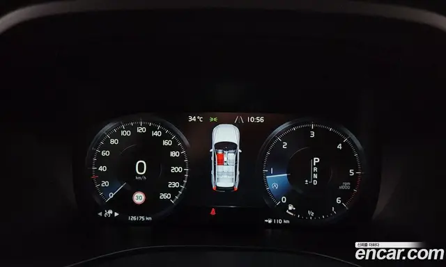 Volvo XC60 2018 2.0 автомат (гидро), миниатюра 11