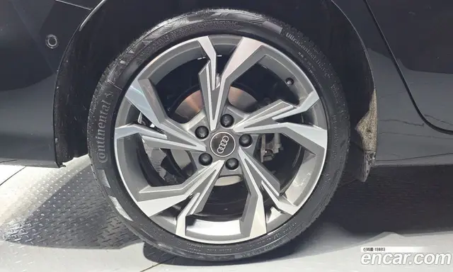 Audi A3 2025 2.0 автомат (гидро), миниатюра 5 Audi A3 2025 2.0 автомат (гидро), миниатюра 5