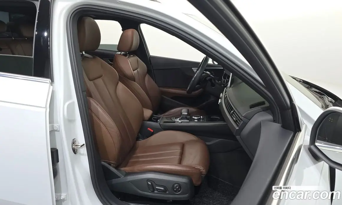 Audi A4 2019 2.0 автомат (гидро), фото 16 Audi A4 2019 2.0 автомат (гидро), фото 16