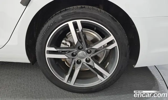 Audi A4 2019 2.0 автомат (гидро), миниатюра 7 Audi A4 2019 2.0 автомат (гидро), миниатюра 7