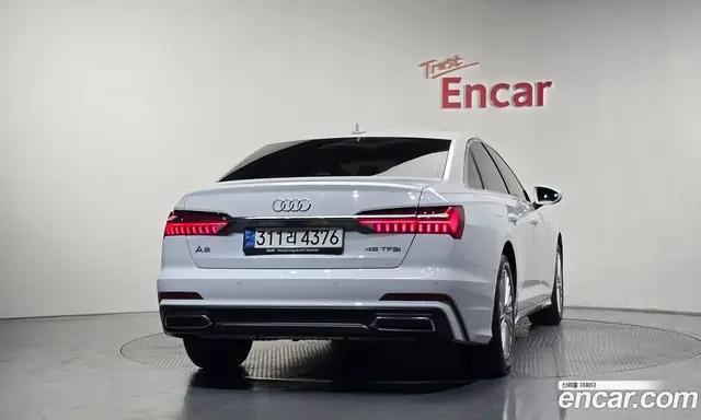 Audi A6 2021 2.0 автомат (гидро), миниатюра 4