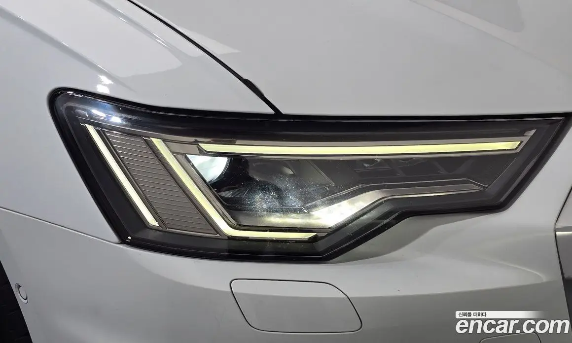 Audi A6 2021 2.0 автомат (гидро), фото 8