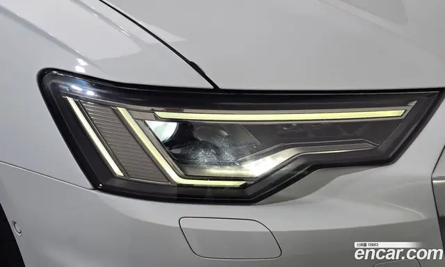 Audi A6 2021 2.0 автомат (гидро), миниатюра 8