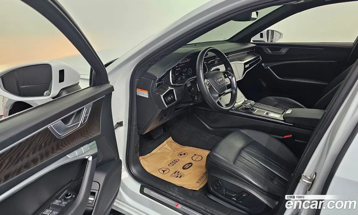 Audi A6 2022 2.0 автомат (гидро), фото 13