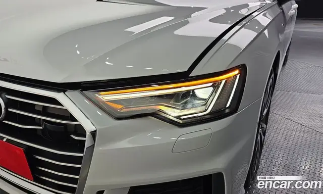Audi A6 2022 2.0 автомат (гидро), миниатюра 8