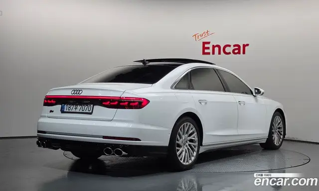 Audi A8 2018 3.0 автомат (гидро), миниатюра 2