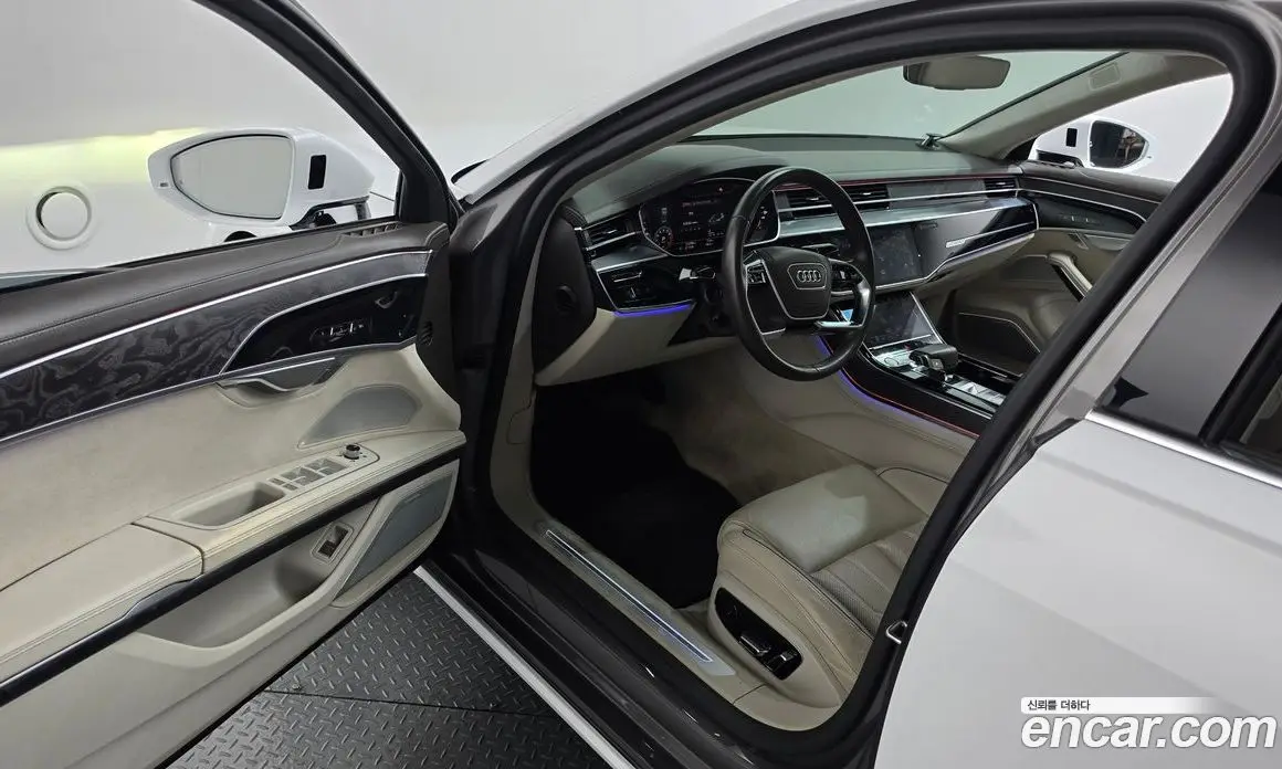 Audi A8 2018 3.0 автомат (гидро), фото 13