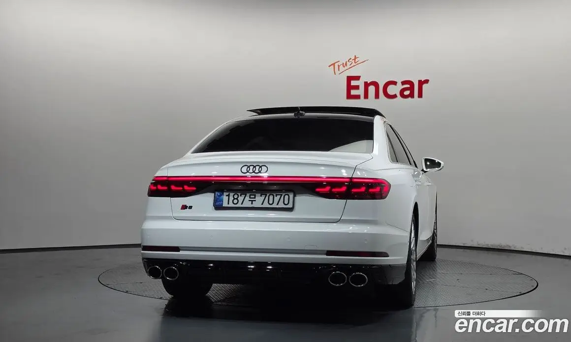 Audi A8 2018 3.0 автомат (гидро), фото 4