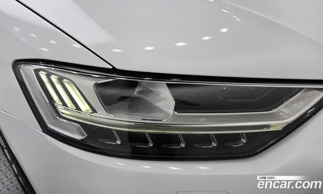 Audi A8 2018 3.0 автомат (гидро), миниатюра 8