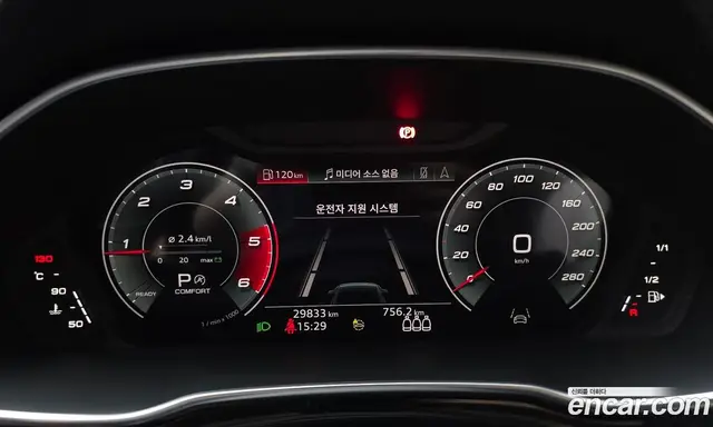Audi Q3 2022 2.0 автомат (гидро), миниатюра 11