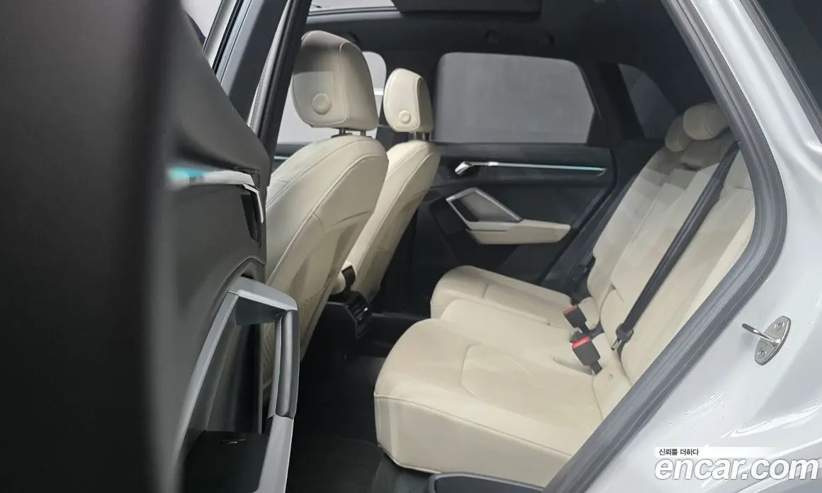 Audi Q3 2022 2.0 автомат (гидро), фото 18