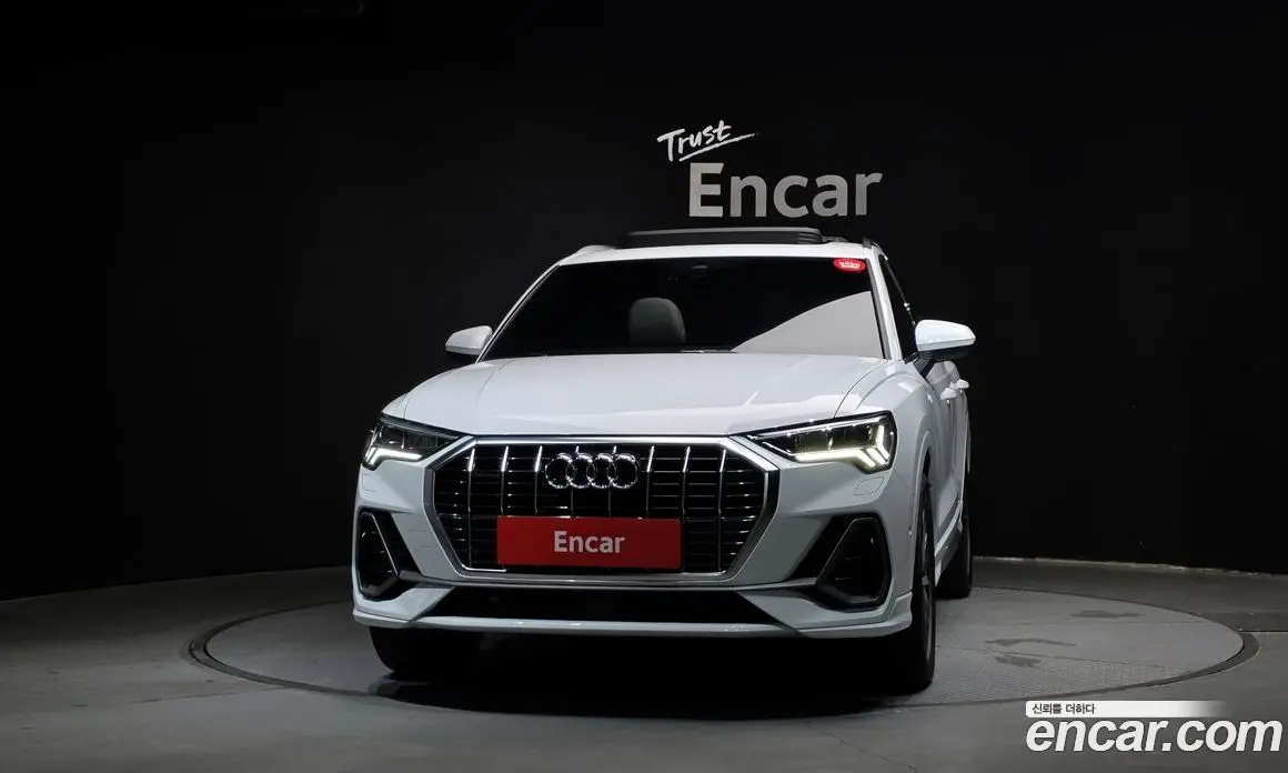Audi Q3 2022 2.0 автомат (гидро), фото 3