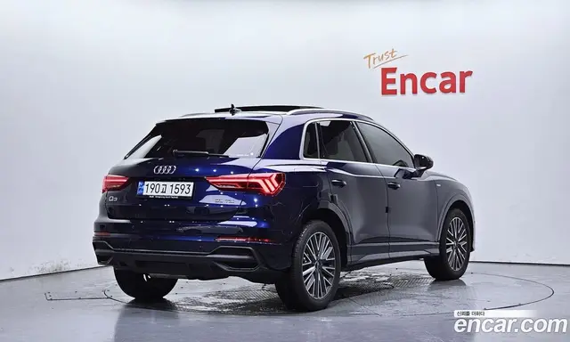Audi Q3, 2023, 56 864 км