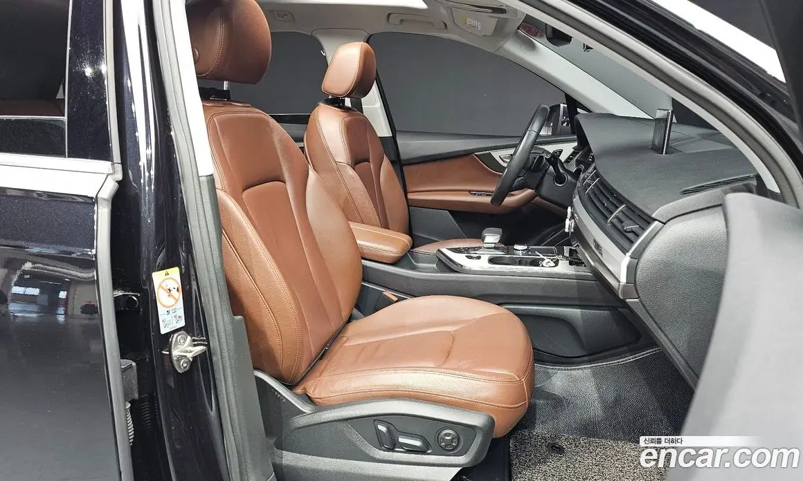 Audi Q7 2019 2.0 автомат (гидро), фото 17 Audi Q7 2019 2.0 автомат (гидро), фото 17