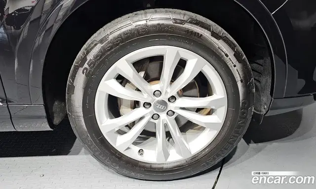 Audi Q7 2019 2.0 автомат (гидро), миниатюра 7 Audi Q7 2019 2.0 автомат (гидро), миниатюра 7