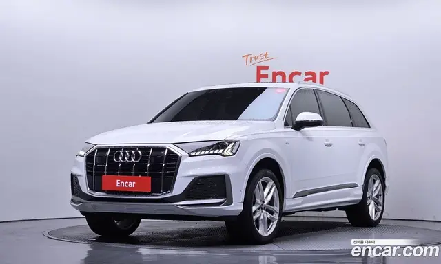 Audi Q7, 2023, 57 617 км