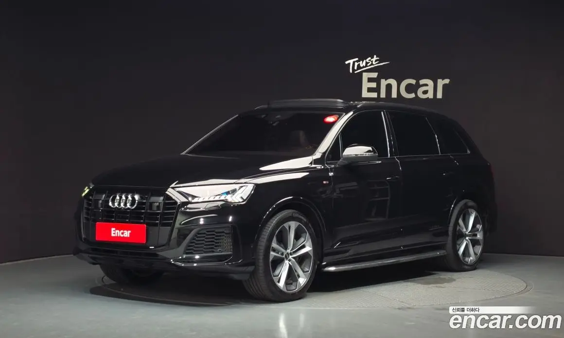 Audi Q7 2023 3.0 автомат (гидро), фото 1 Audi Q7 2023 3.0 автомат (гидро), фото 1