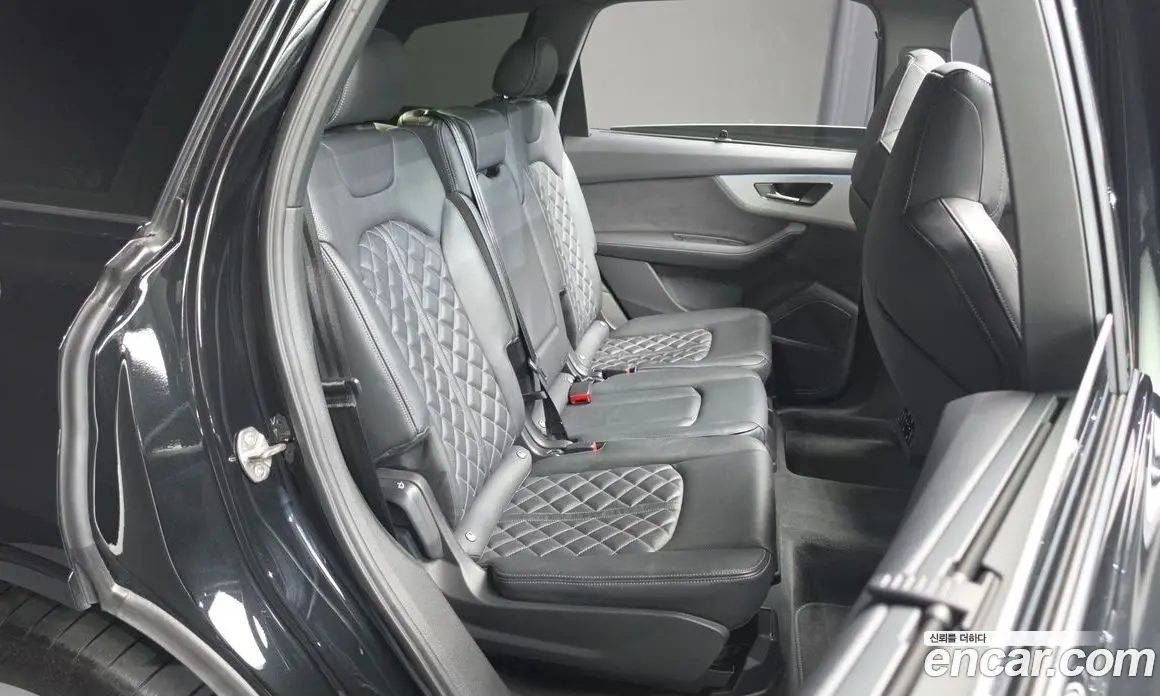 Audi Q7 2023 3.0 автомат (гидро), фото 17 Audi Q7 2023 3.0 автомат (гидро), фото 17