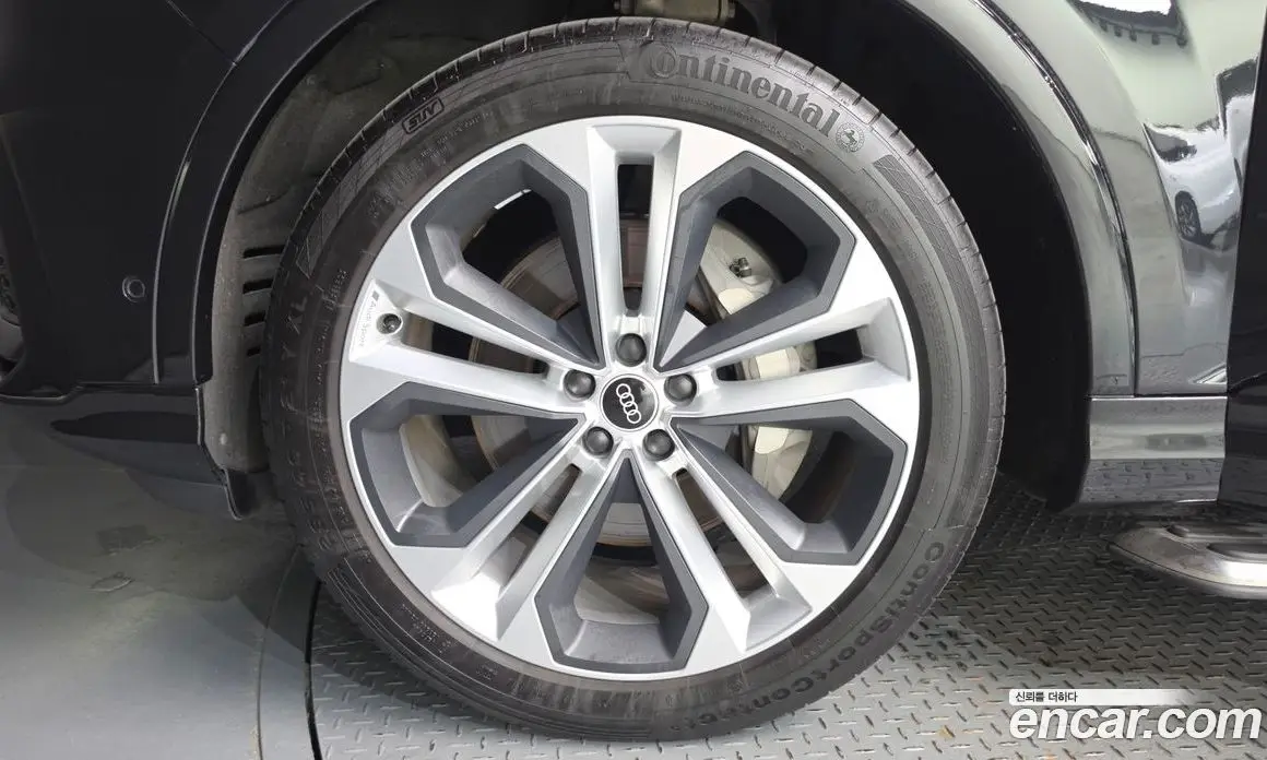 Audi Q7 2023 3.0 автомат (гидро), фото 5 Audi Q7 2023 3.0 автомат (гидро), фото 5