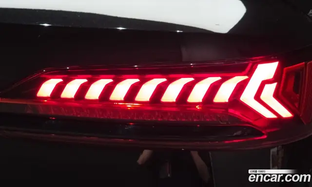 Audi Q7 2023 3.0 автомат (гидро), миниатюра 9 Audi Q7 2023 3.0 автомат (гидро), миниатюра 9