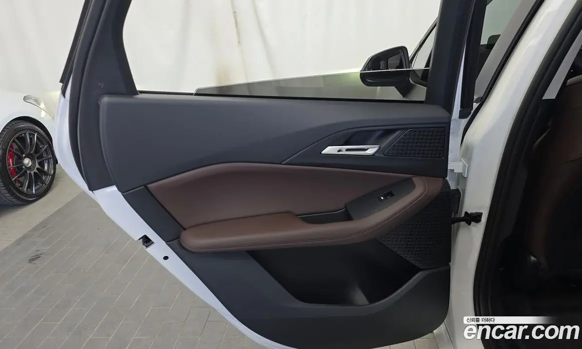 BMW 2 серия 2024 2.0 автомат (гидро), фото 15