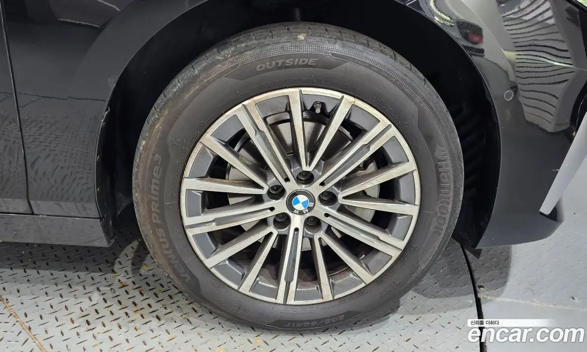 BMW 2 серия 2024 2.0 автомат (гидро), фото 5