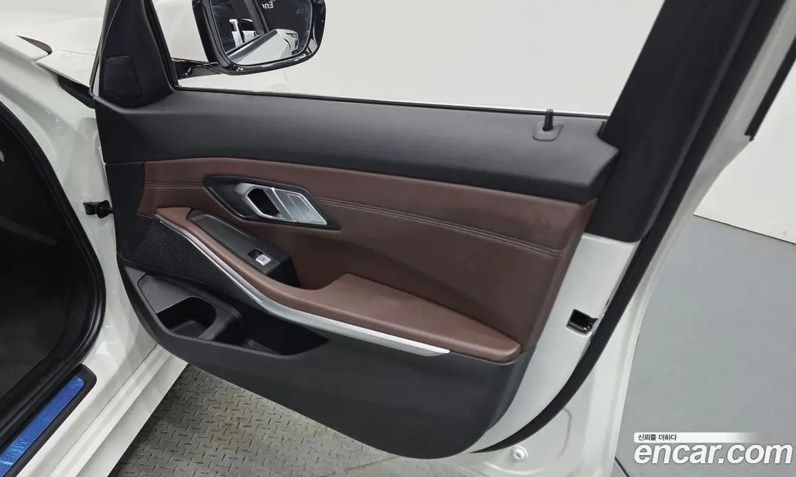 BMW 3 серия 2021 2.0 автомат (гидро), фото 14 BMW 3 серия 2021 2.0 автомат (гидро), фото 14