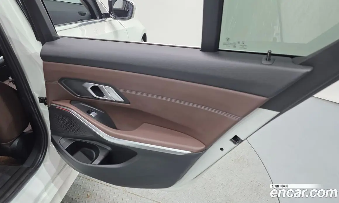 BMW 3 серия 2021 2.0 автомат (гидро), фото 15 BMW 3 серия 2021 2.0 автомат (гидро), фото 15