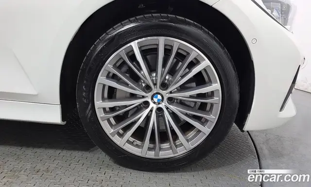 BMW 3 серия 2021 2.0 автомат (гидро), миниатюра 7 BMW 3 серия 2021 2.0 автомат (гидро), миниатюра 7