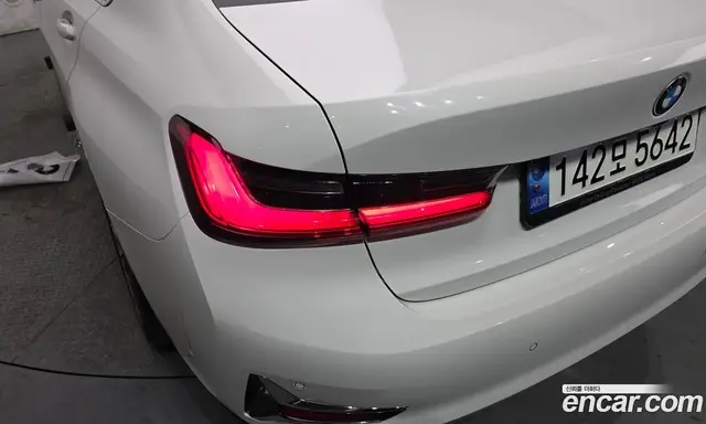 BMW 3 серия 2021 2.0 автомат (гидро), миниатюра 9 BMW 3 серия 2021 2.0 автомат (гидро), миниатюра 9