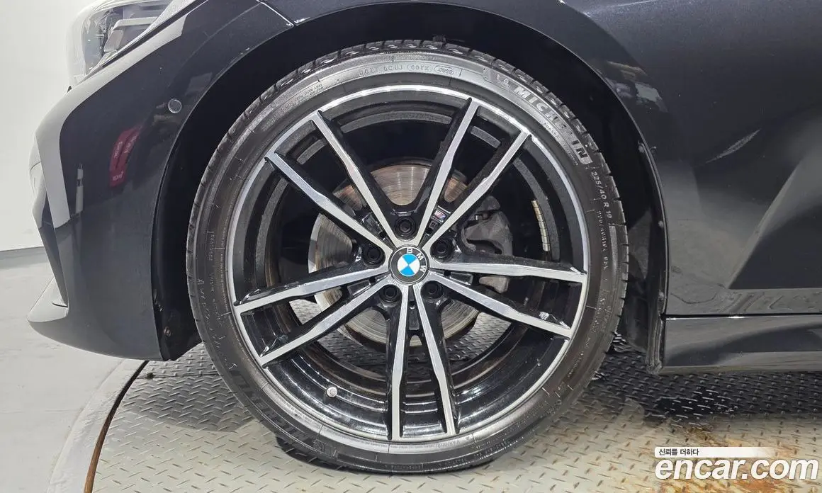 BMW 3 серия 2022 2.0 автомат (гидро), фото 5